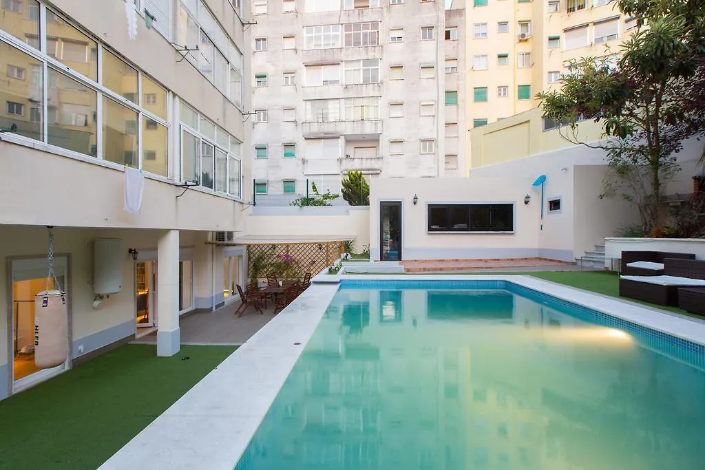 شقة Lisboa  في Alvalade Terrace And Pool البرتغال
